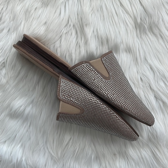 NO PARKING | Rhinestone/Crystal Pointed Toe Slip On Mules | Size 10 - Picture 9 of 12